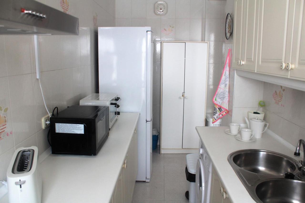 Elizabeth Beach Apartment With Seaviews! Torremolinos Dış mekan fotoğraf