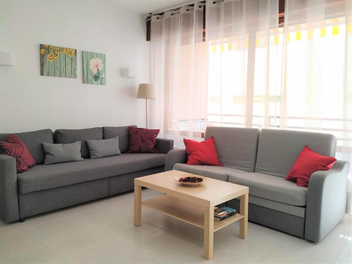 Elizabeth Beach Apartment With Seaviews! Torremolinos Dış mekan fotoğraf