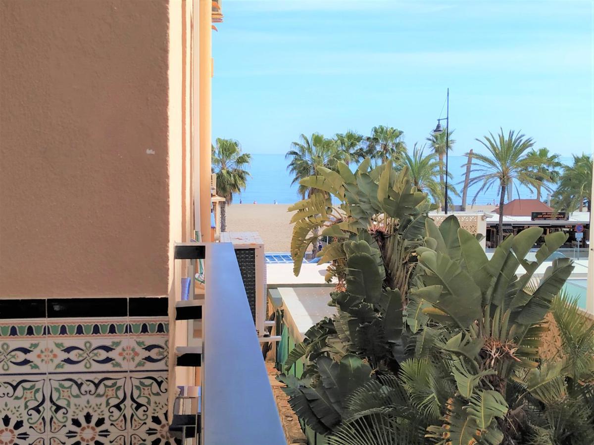 Elizabeth Beach Apartment With Seaviews! Torremolinos Dış mekan fotoğraf